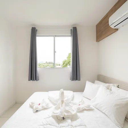 Apartamentos A150 M Da Praia Com Sacada, Wi-Fi, Piscina, Portaria 24H, Playground E Vaga De Garagem Picarras Room photo