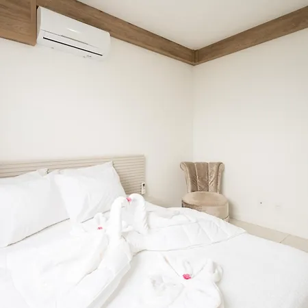 Apartamentos A150 M Da Praia Com Sacada, Wi-Fi, Piscina, Portaria 24H, Playground E Vaga De Garagem Picarras Room photo
