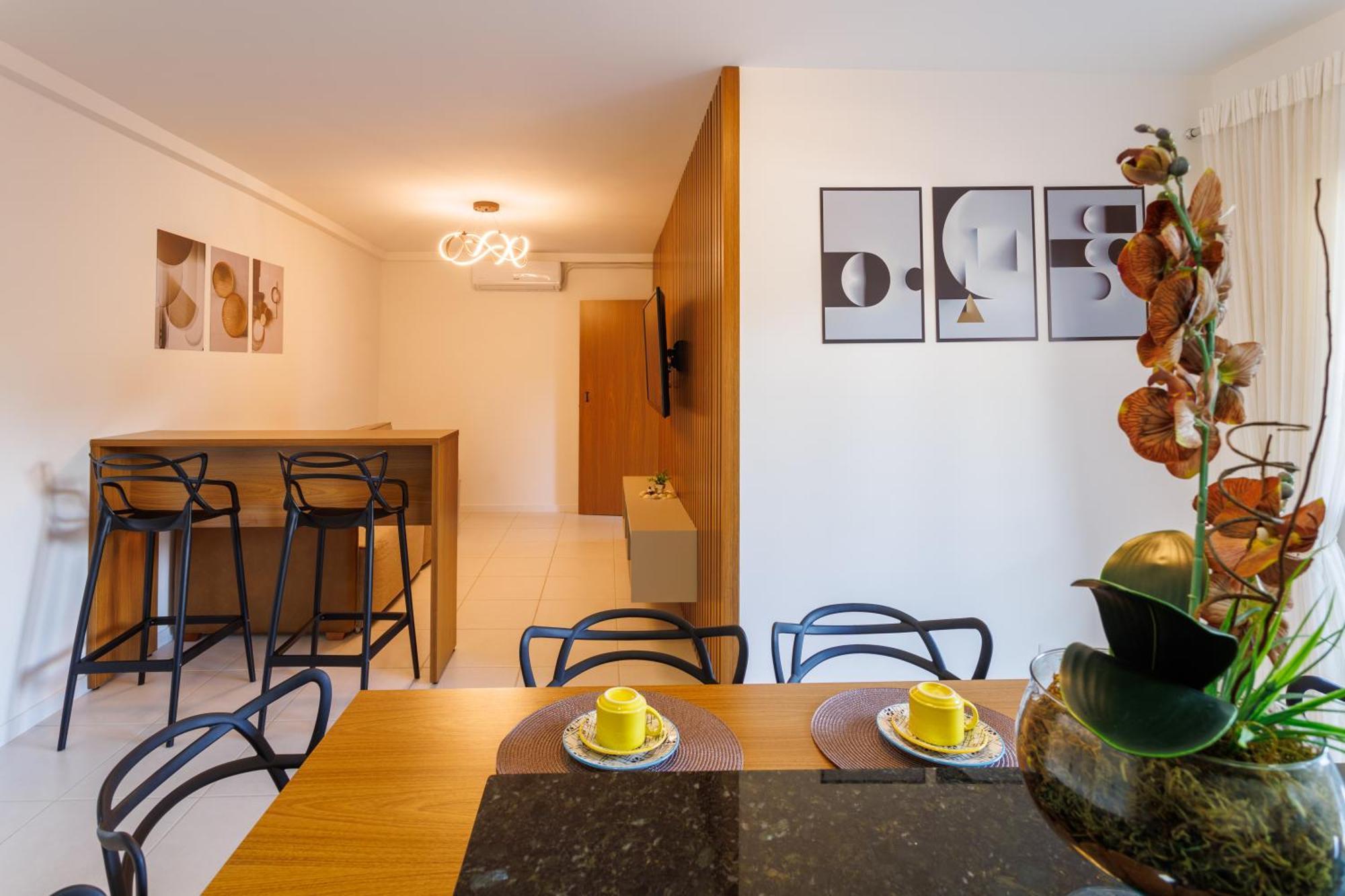 Apartment A150 M Da Com Sacada, Wi-fi, Piscina, Portaria 24h, Playground E Vaga De Garagem *