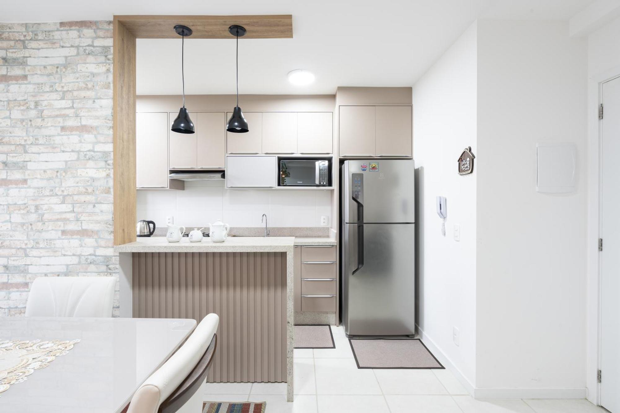 Apartment A150 M Da Com Sacada, Wi-fi, Piscina, Portaria 24h, Playground E Vaga De Garagem *