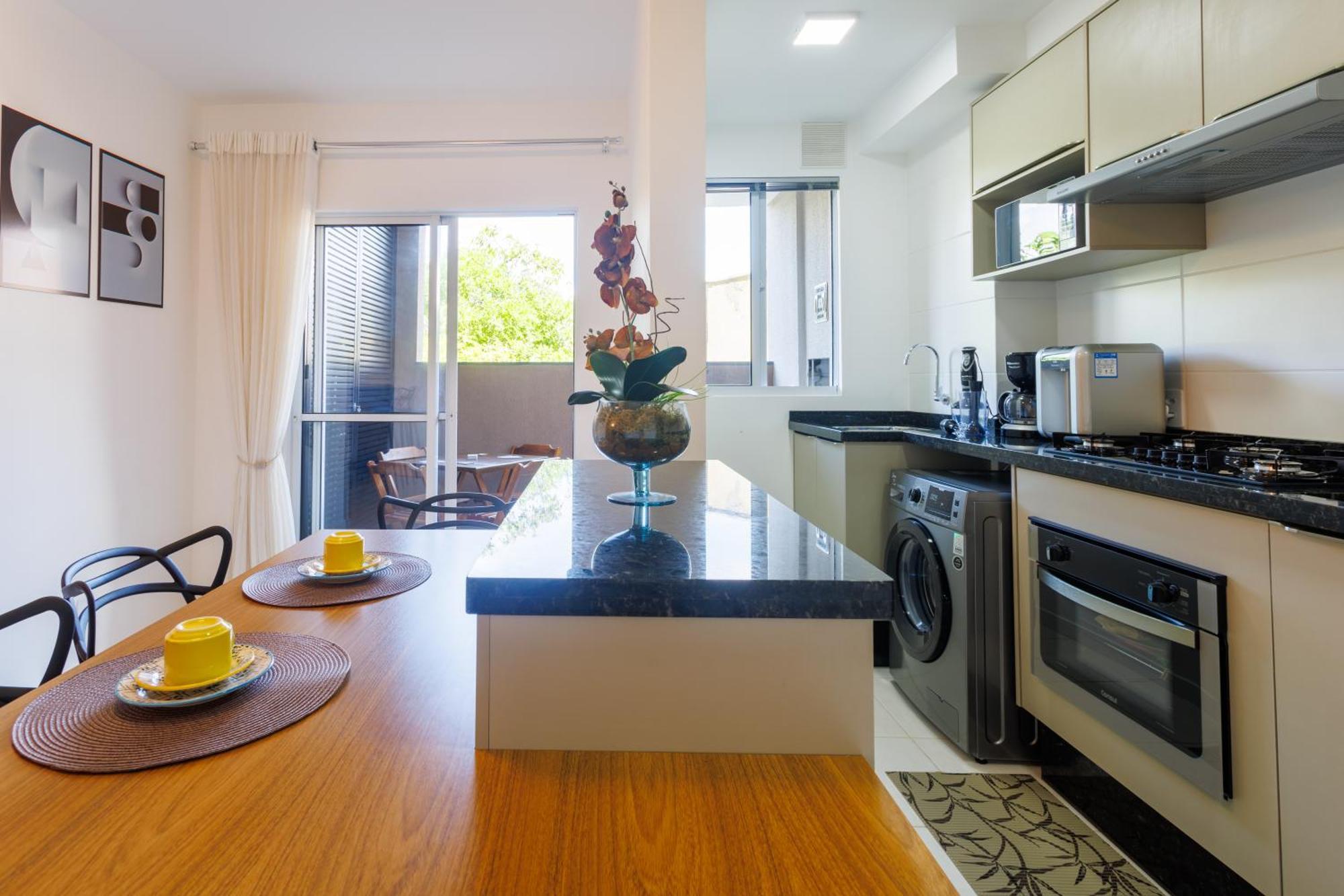 Apartment A150 M Da Com Sacada, Wi-fi, Piscina, Portaria 24h, Playground E Vaga De Garagem *